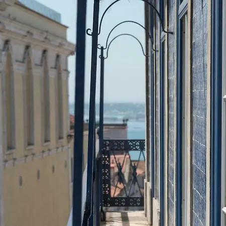 Casa Portuguesa Chiado דירה